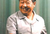马季图片,幽默大师的舞台风采
