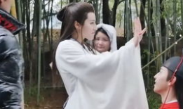 凤九搞笑花絮,笑料百出，欢乐无限